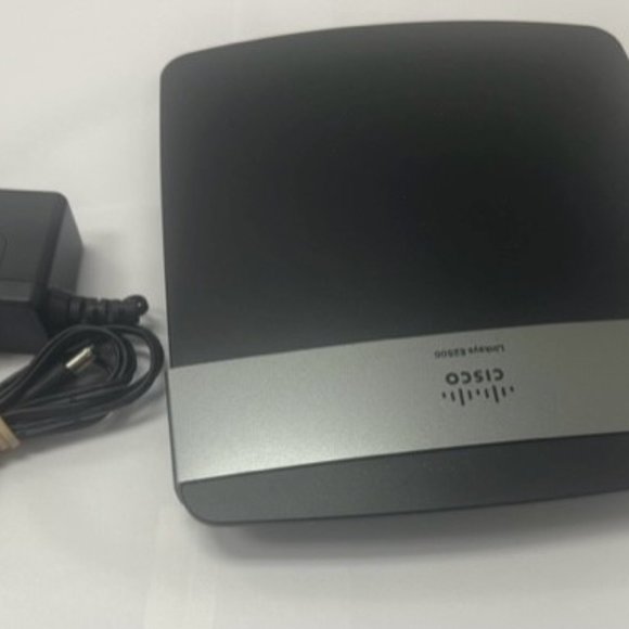 Cisco Linksys E2500 N600 wireless router 4 port - Picture 4 of 5